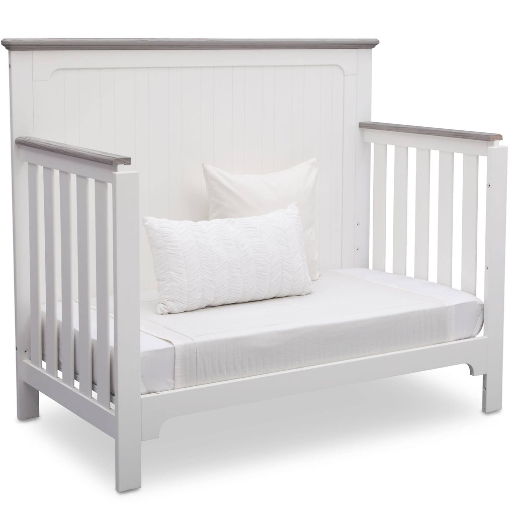 4-in-1 Convertible Crib G8647