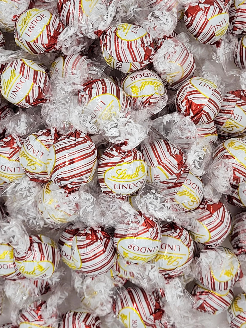 White Chocolate Peppermint Truffles, 4 lbs I5120