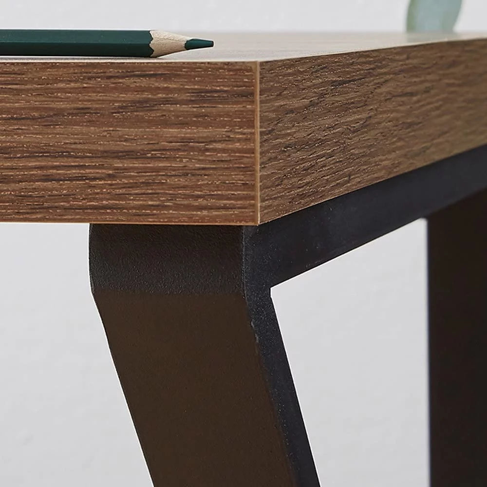 47 inch Metal and Wood Computer Desk W198099