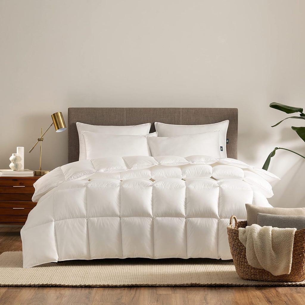 White Down Alternative Comforter King/Cal King M411688