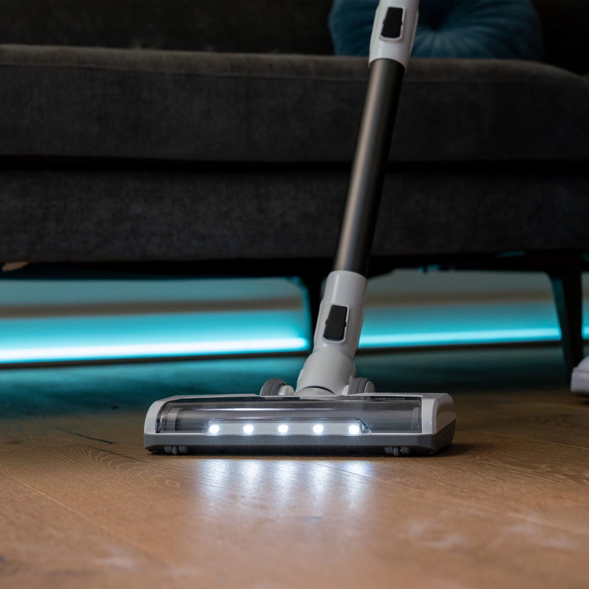 Cordless Lightweight Stick Vacuum J6310