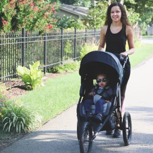 Jogging Travel System Stroller with Rear-Facing Infant Car Seat L617