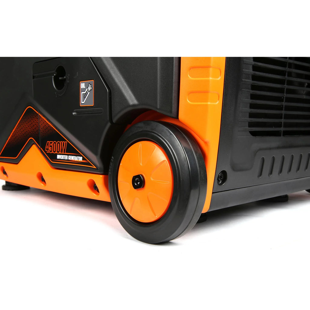 4500-Watt Portable Inverter Generator with Fuel Shut-Off R606