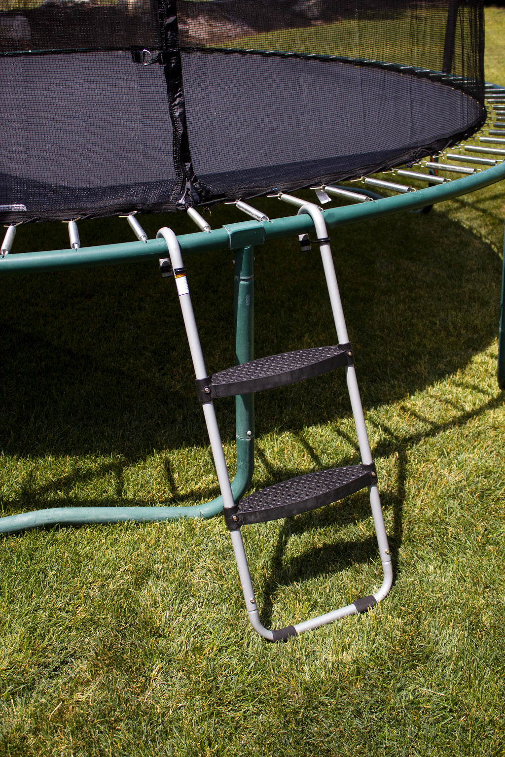 Trampoline Ladder with Safety-Latch J136938