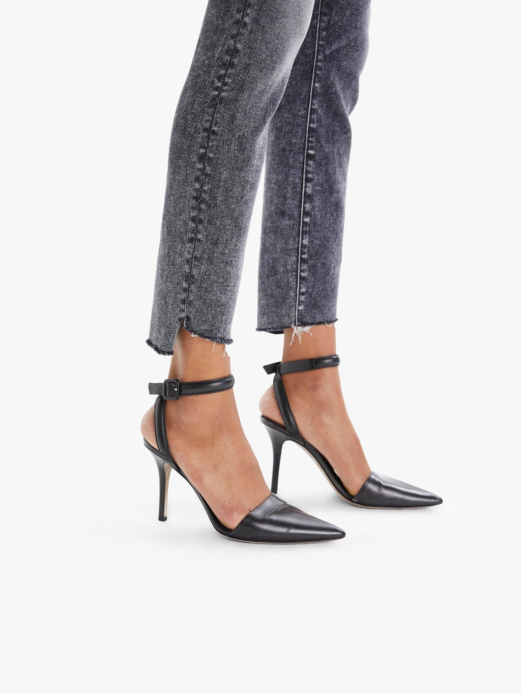 Stunner Zip Ankle Step Fray Trn / 25 N6449