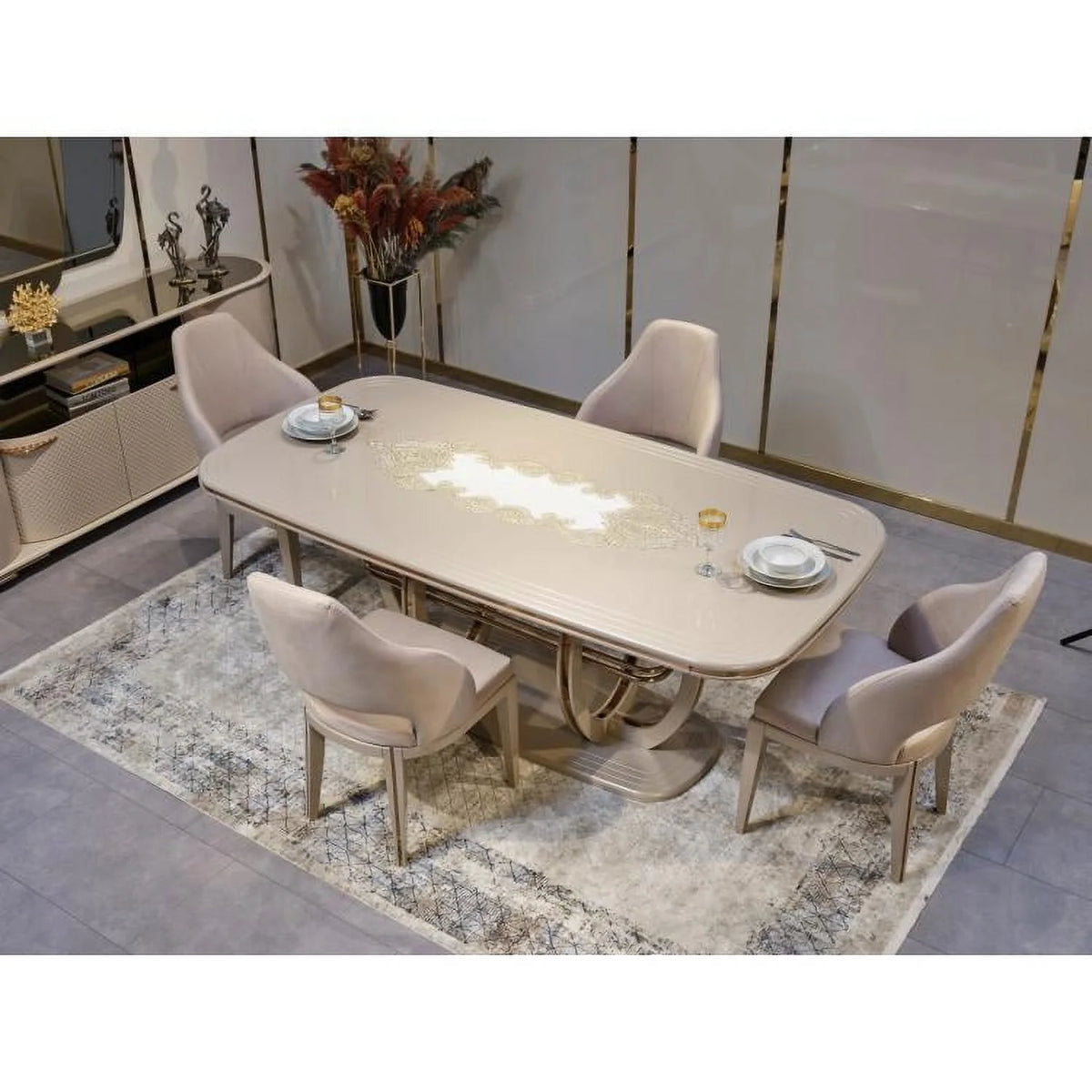102" Dining Room Table Q4087