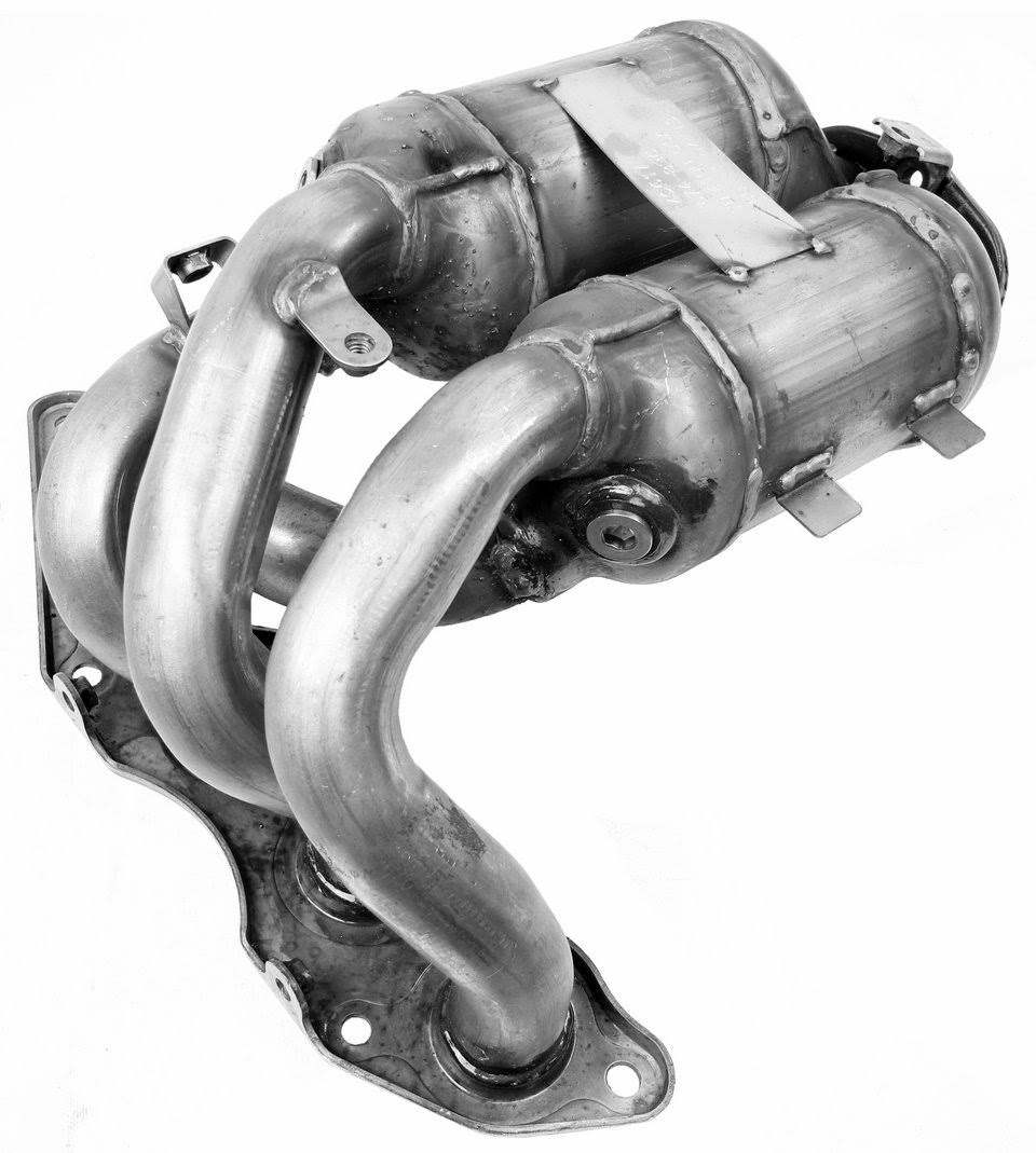 Exhaust Manifold with Integrated Catalytic Converter X6905