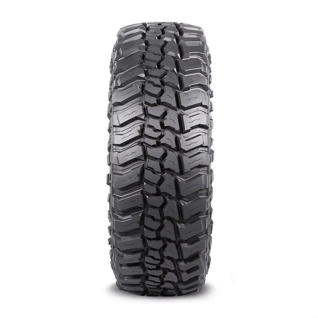 LT305/70R18 126Q Tire Q36078