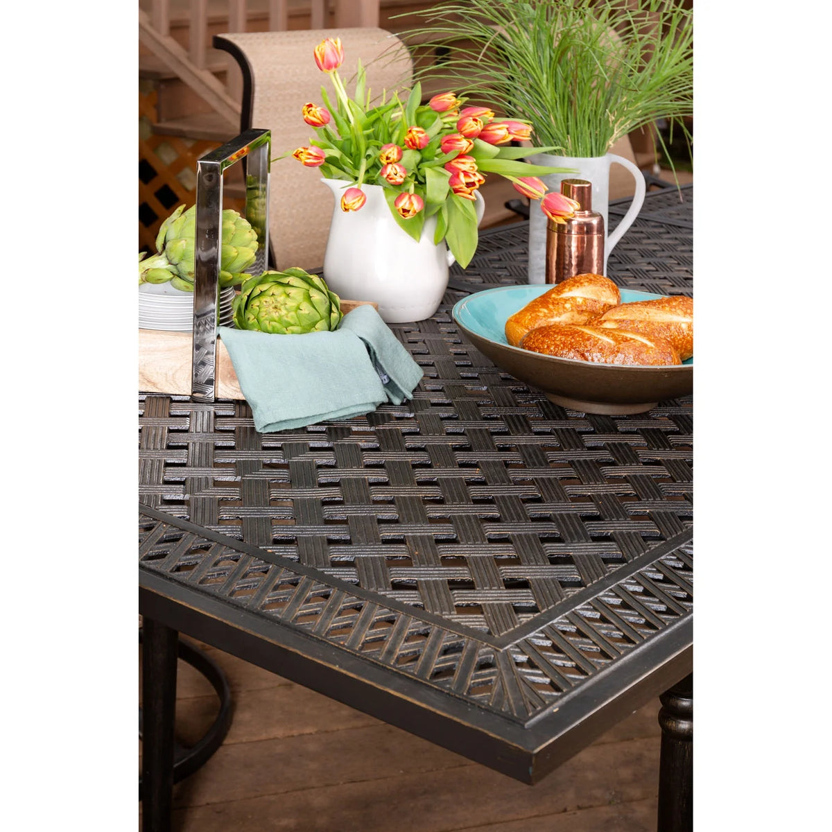 7-Piece Dining Set with Expandable Table and 6 Swivel Rockers K315
