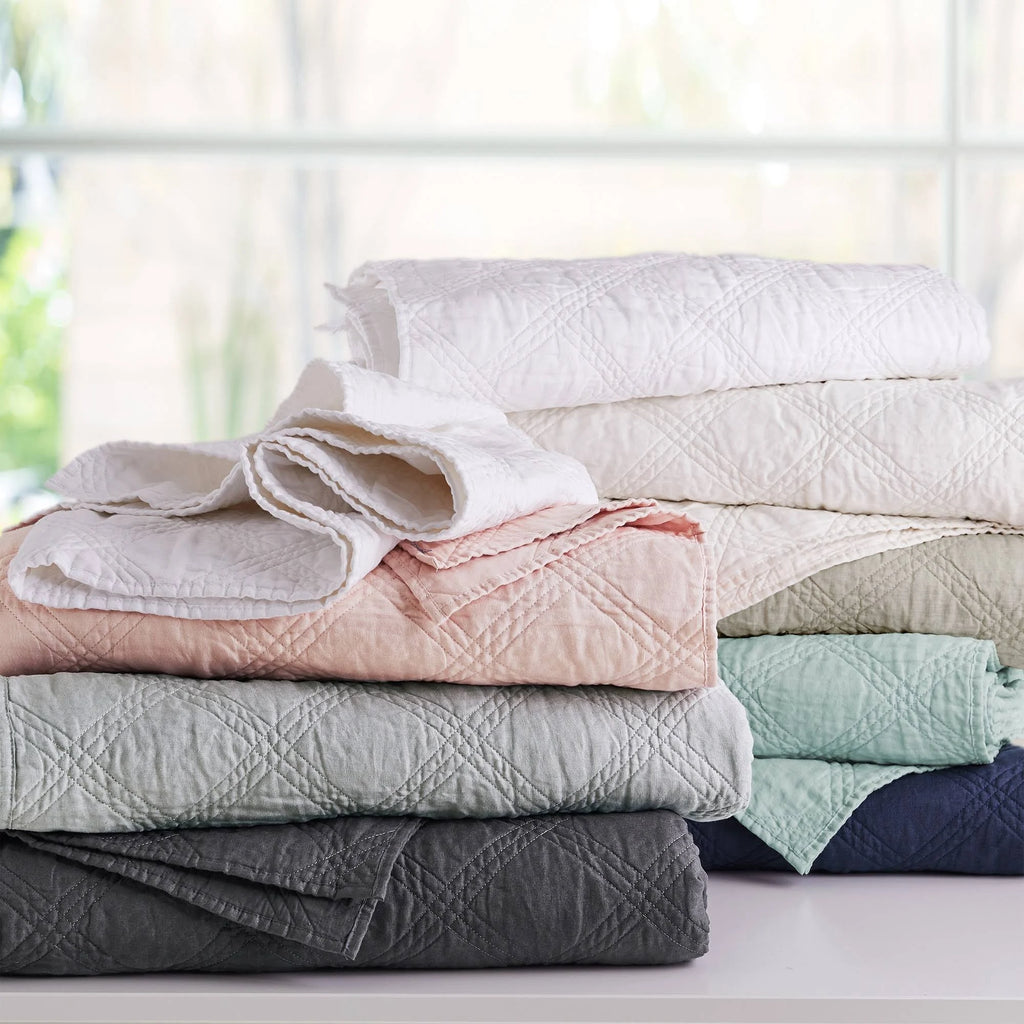 Charcoal Washed Linen Quilt King H5566
